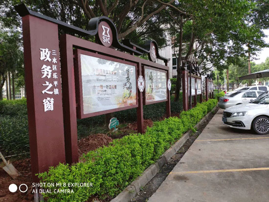 ��^������